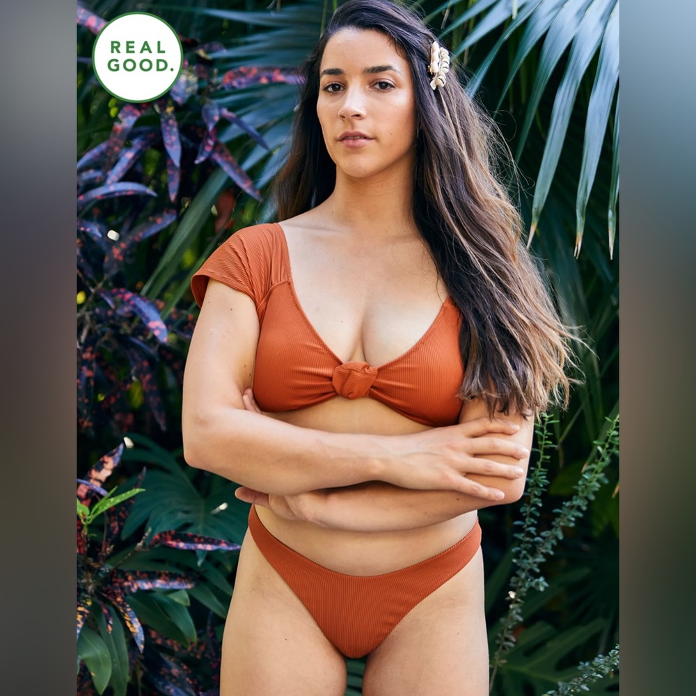 Aerie Ribbed Super High Cut Cheekiest Bikini Bottom - Picture 4 of 5